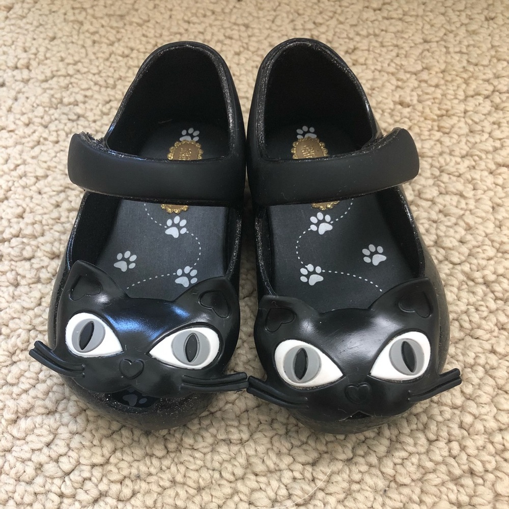 BRAND NEW - Black cat Mini Melissa flats